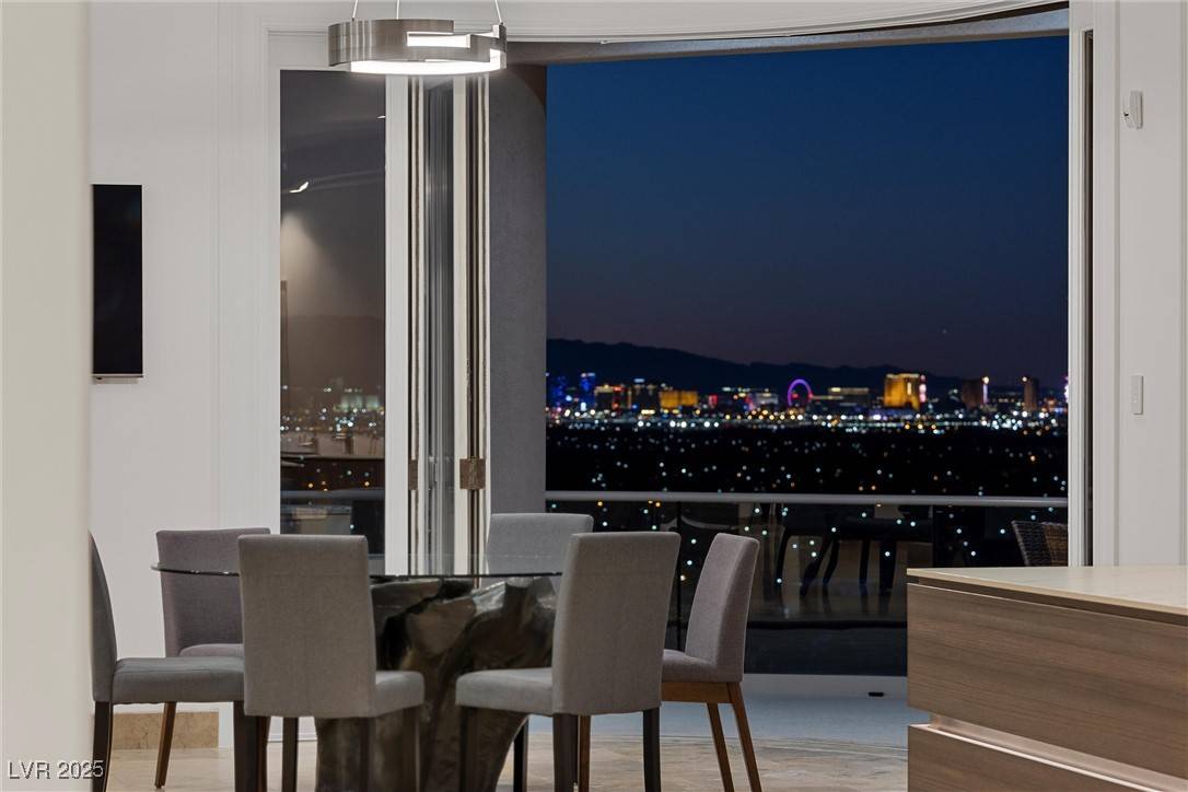 Henderson, NV 89012,1480 Macdonald Ranch DR