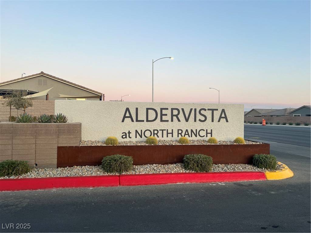 North Las Vegas, NV 89086,6842 Laguna Blanca ST