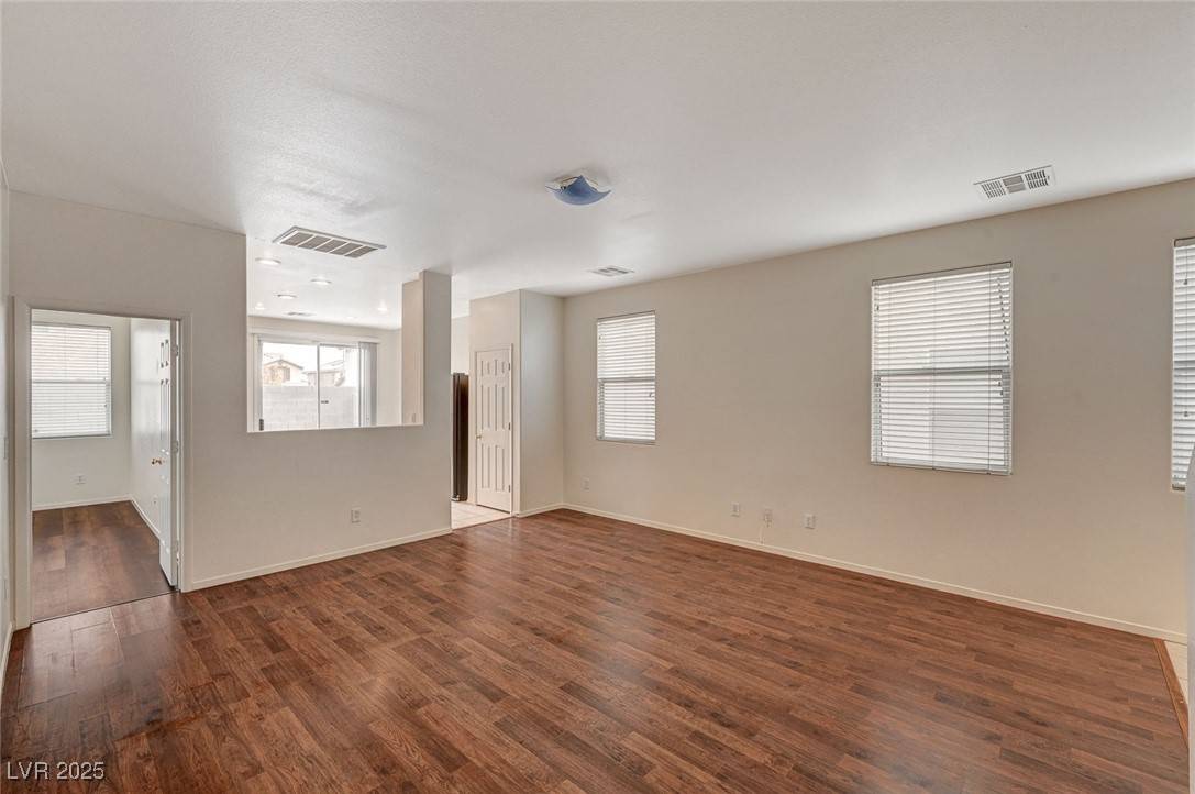 Las Vegas, NV 89129,3968 Moon Tango ST