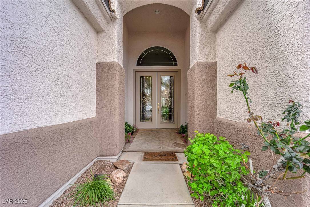 Henderson, NV 89002,2413 Cook Out CT