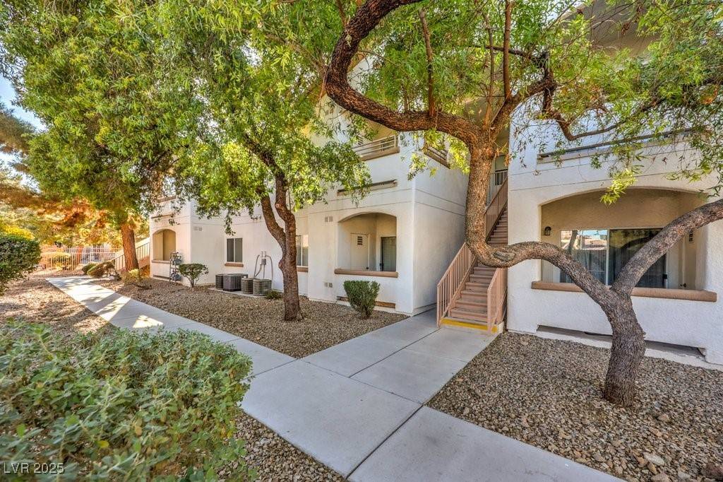 Las Vegas, NV 89142,5650 E Sahara AVE #2030