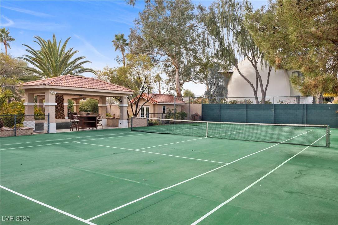 Las Vegas, NV 89117,7450 Via Olivero AVE