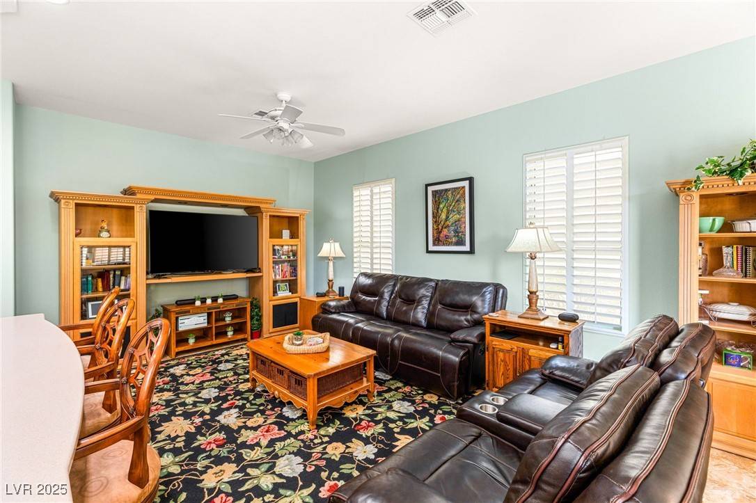 Henderson, NV 89052,2563 Collinsville DR