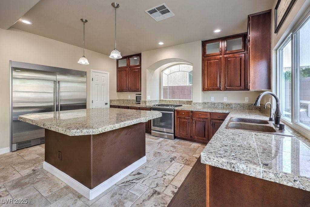Las Vegas, NV 89139,6780 W Cougar AVE