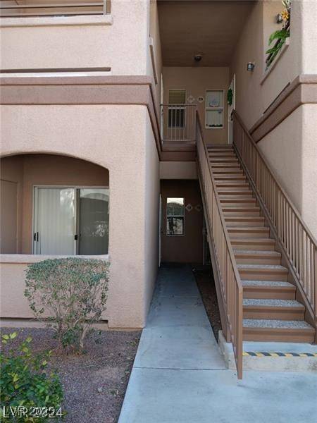 Las Vegas, NV 89122,5751 E Hacienda AVE #118