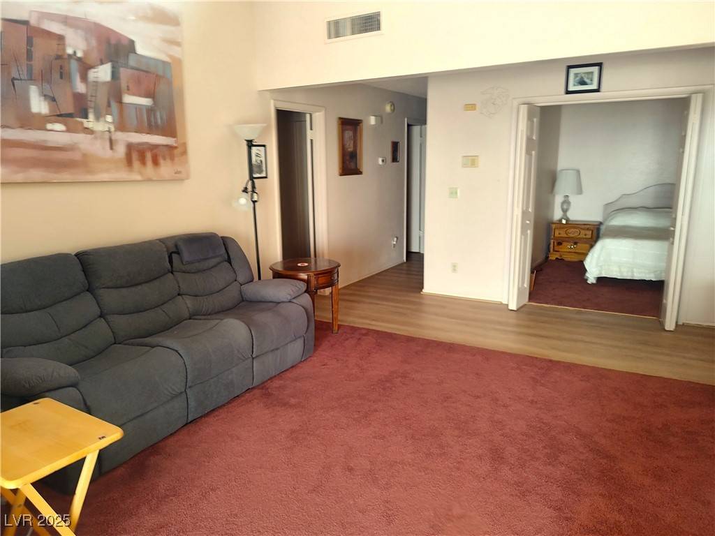 Laughlin, NV 89029,2119 Pebble Creek LN