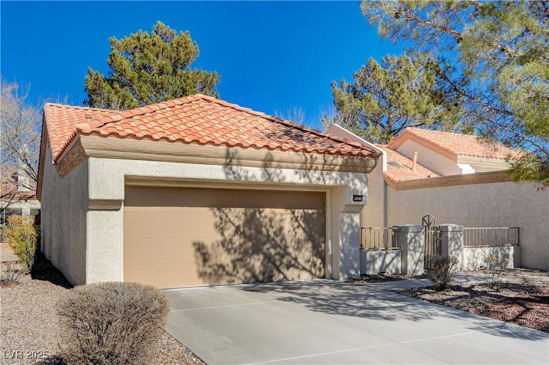 Las Vegas, NV 89134,9320 Quail Ridge DR