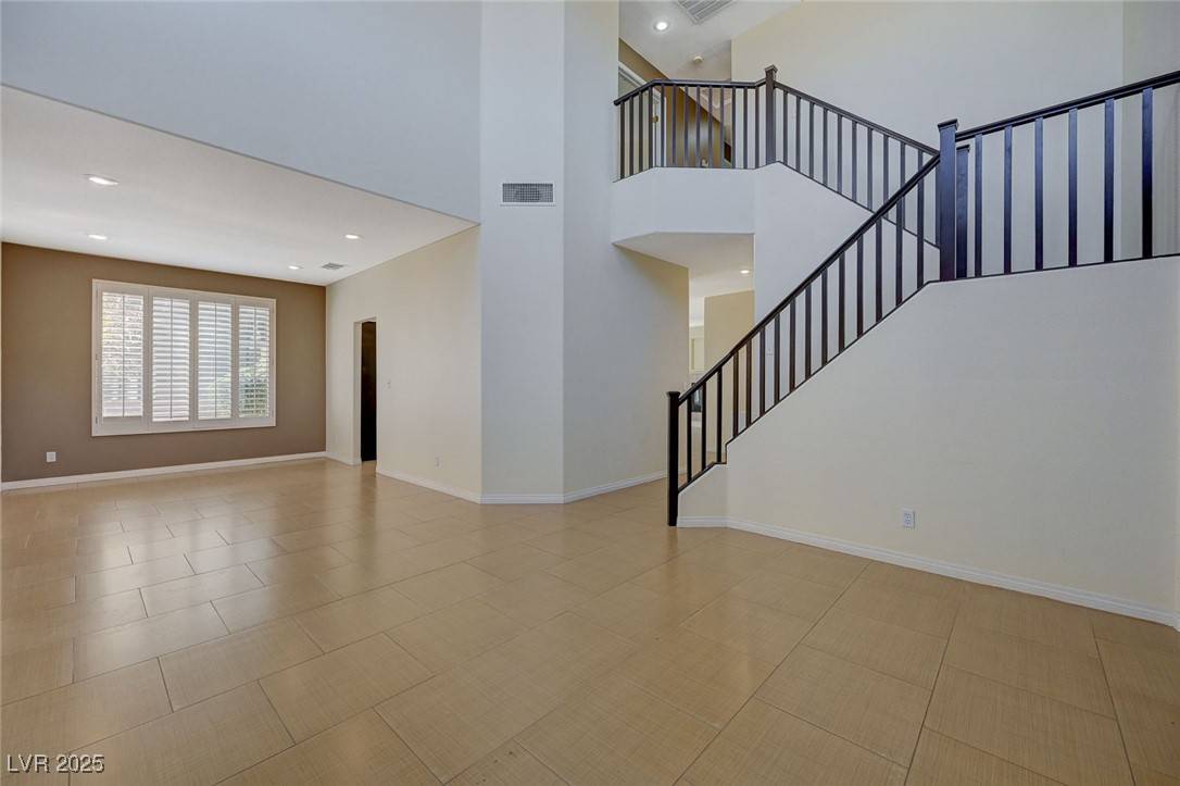 Henderson, NV 89052,3034 Scenic Valley WAY