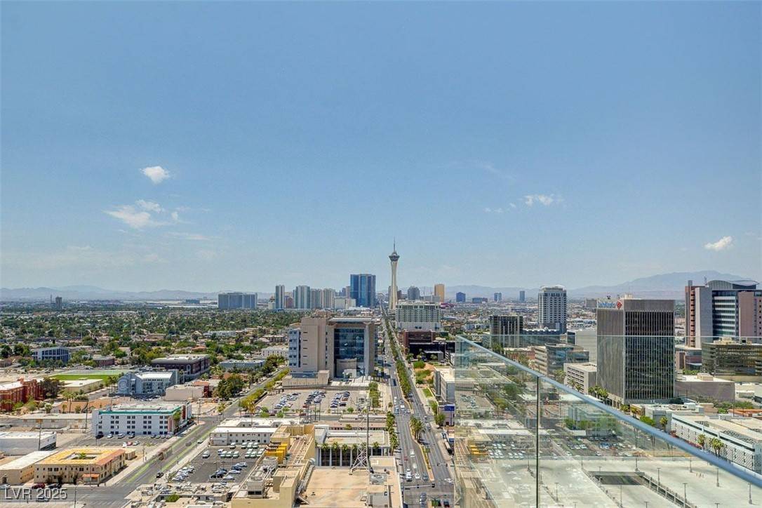 Las Vegas, NV 89101,150 N Las Vegas BLVD #1505