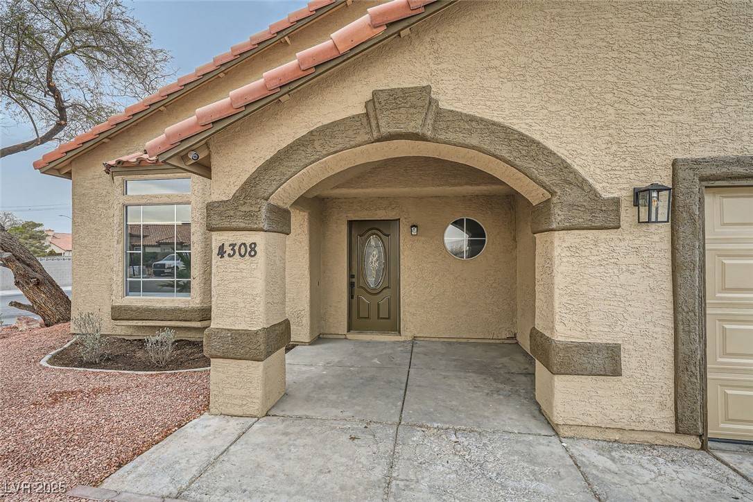 North Las Vegas, NV 89032,4308 Bitterroot DR