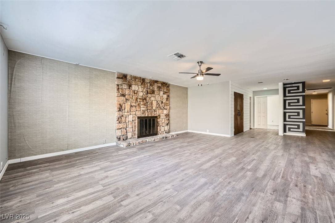 Las Vegas, NV 89121,3954 Edgemoor WAY