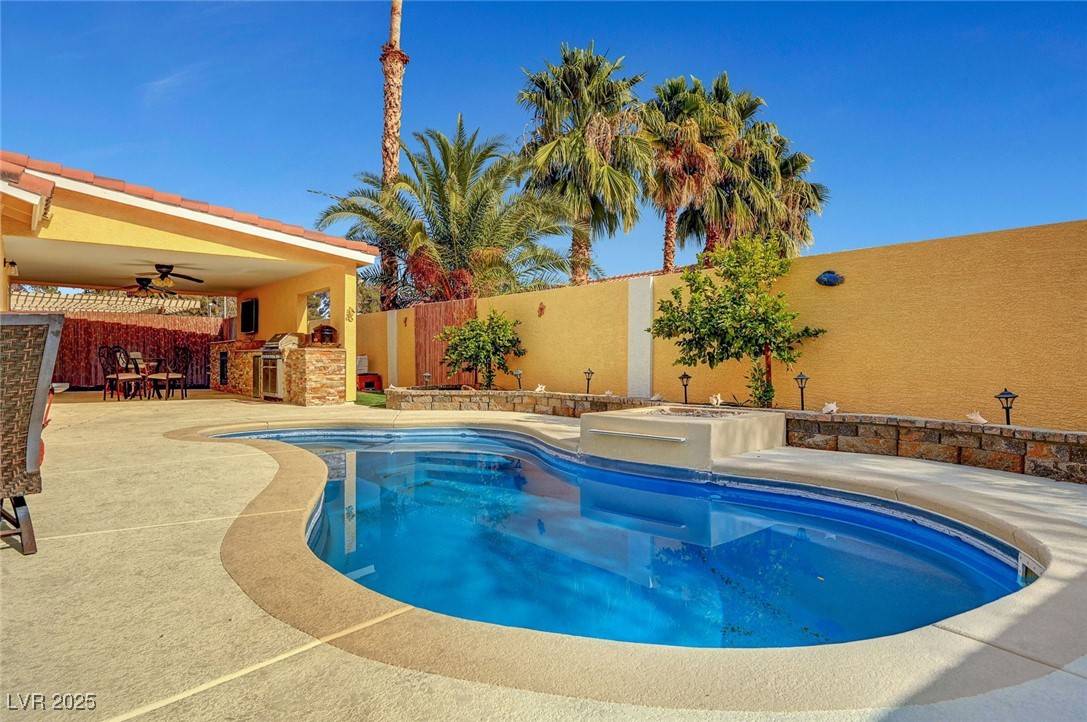 Henderson, NV 89014,2410 Doherty WAY
