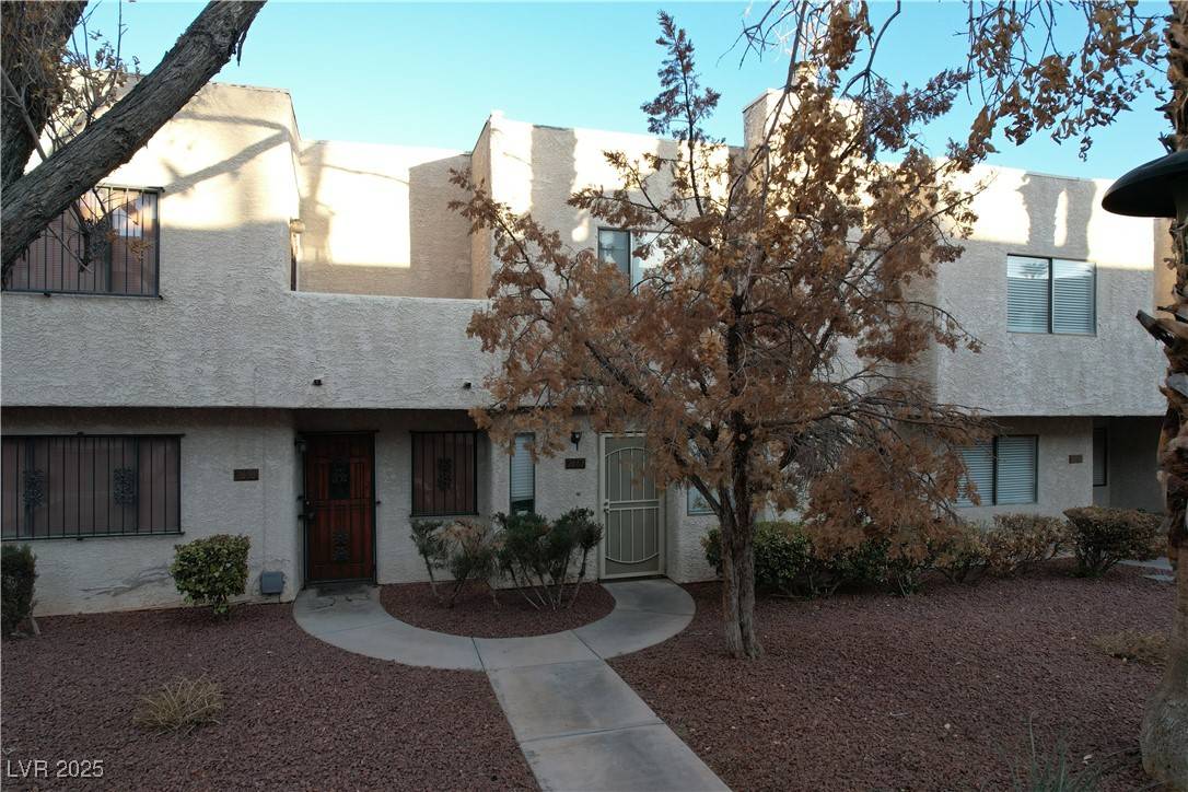 Las Vegas, NV 89121,2663 Aracatuba AVE