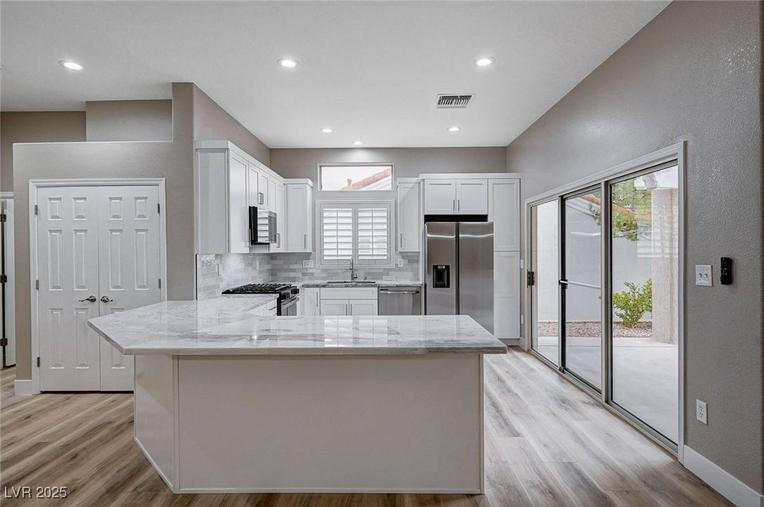 Las Vegas, NV 89134,10525 Findlay AVE