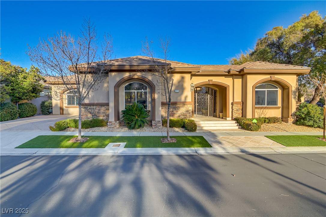 Las Vegas, NV 89145,308 Bayswater CT