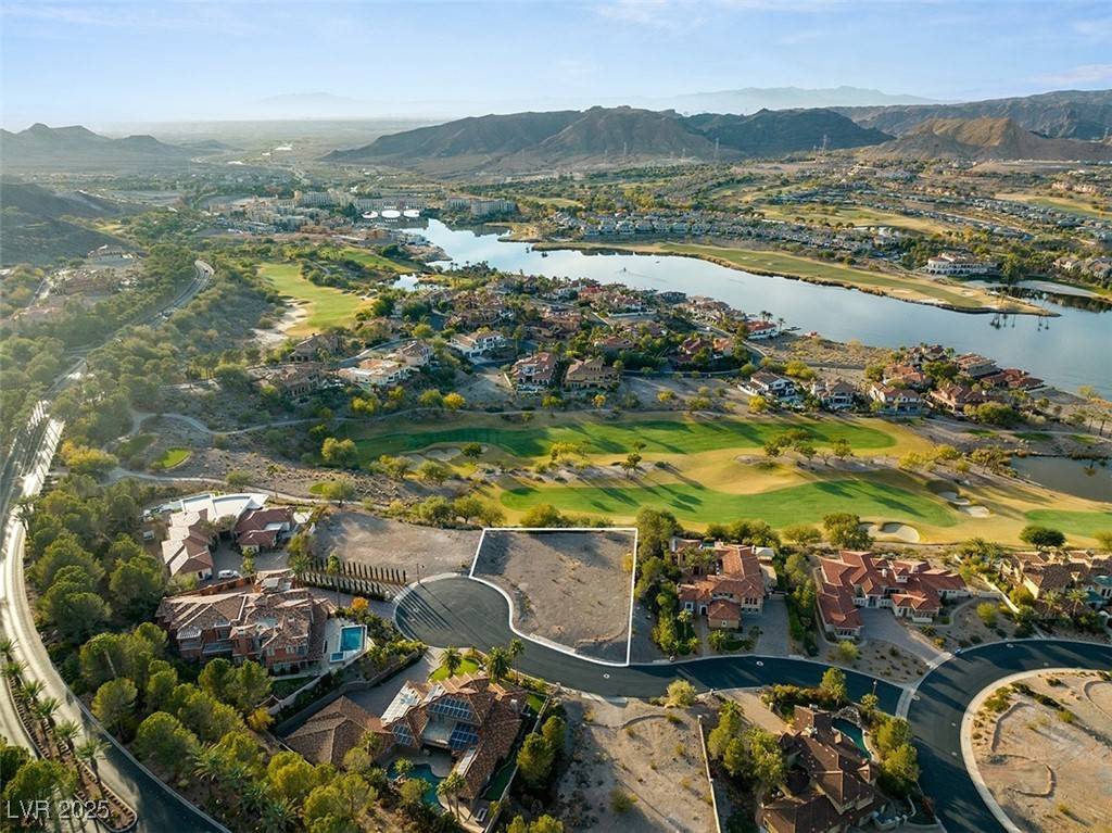 Henderson, NV 89011,5 COSTA DEL SOL CT