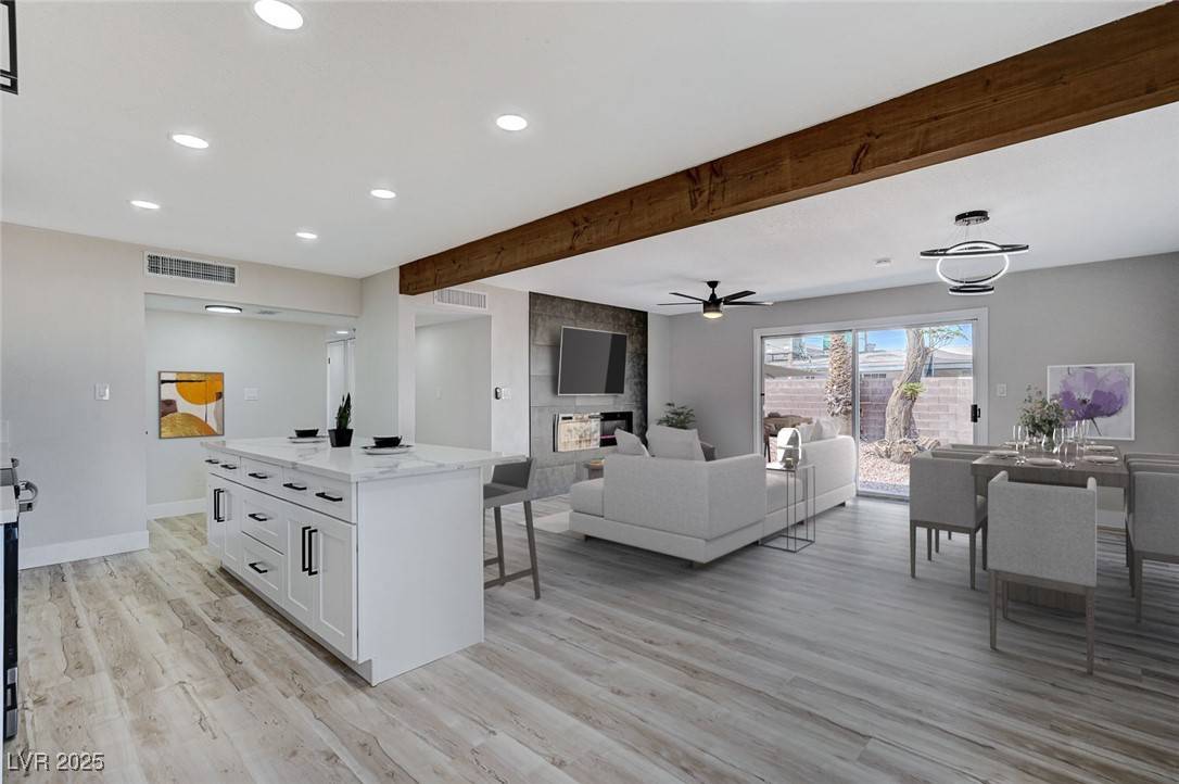 Las Vegas, NV 89107,6252 Fairwood Ave