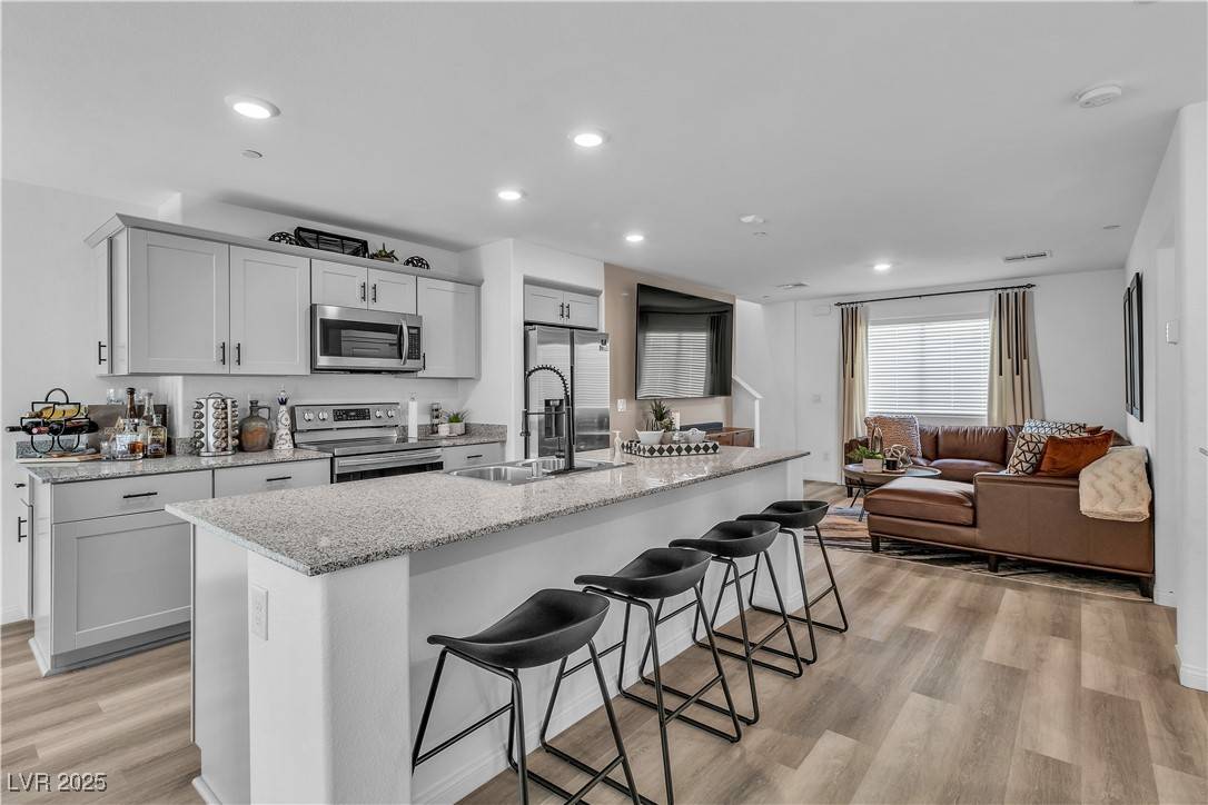 Las Vegas, NV 89183,2827 Blue Mosaic LN #3