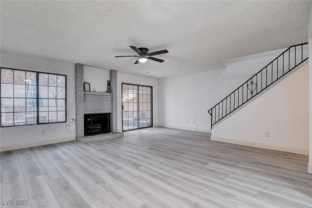 Las Vegas, NV 89121,3449 Lorilou LN #3