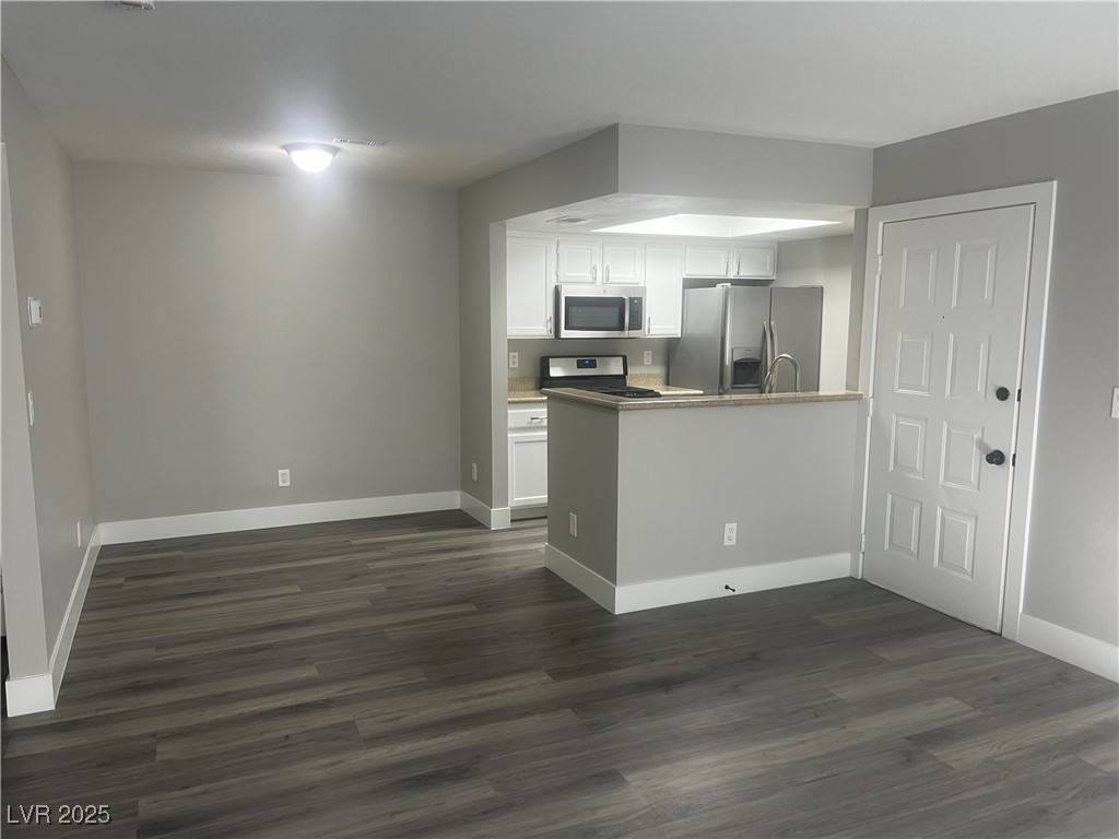 Las Vegas, NV 89145,7100 Pirates Cove RD #1042