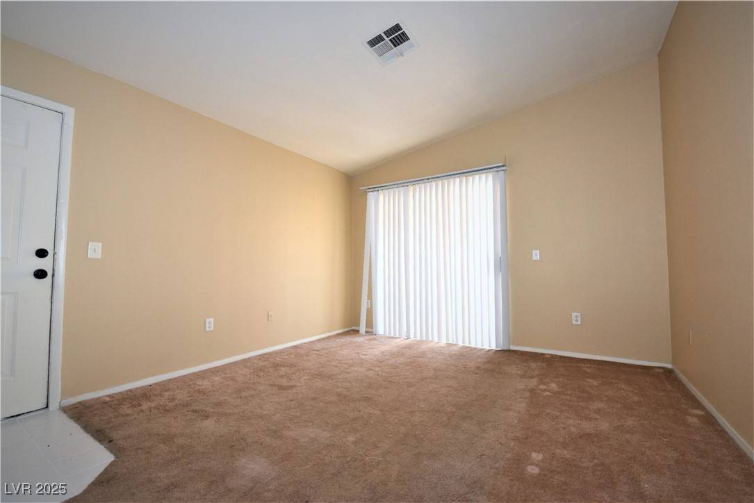 Las Vegas, NV 89156,2110 Los Feliz ST #2052