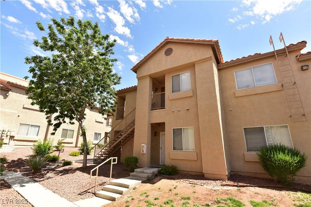 Las Vegas, NV 89156,2110 Los Feliz ST #2052