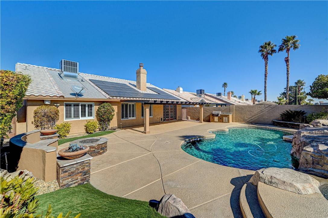 Las Vegas, NV 89129,7969 Gorgas CT