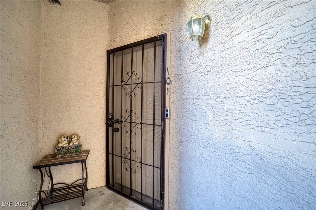 Laughlin, NV 89029,2173 Aspen Mirror WAY #101