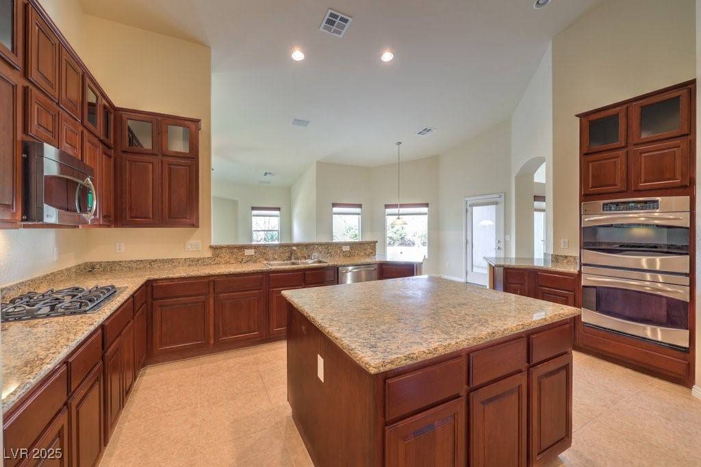 Las Vegas, NV 89131,6412 Moss Agate DR