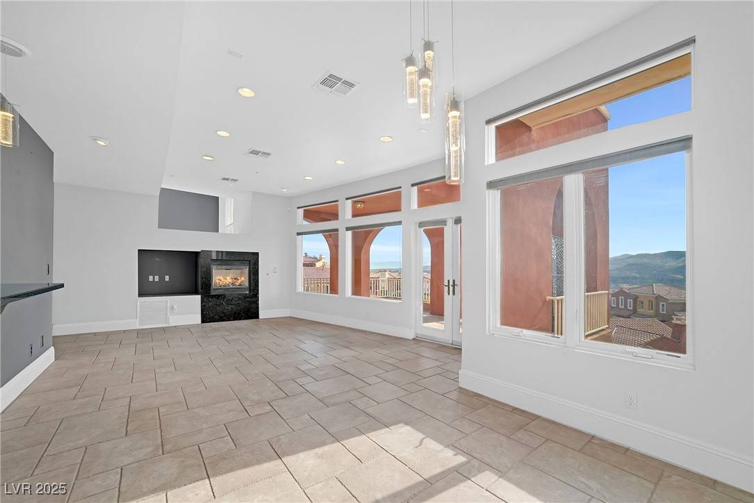 Henderson, NV 89011,24 Cerchio Alto
