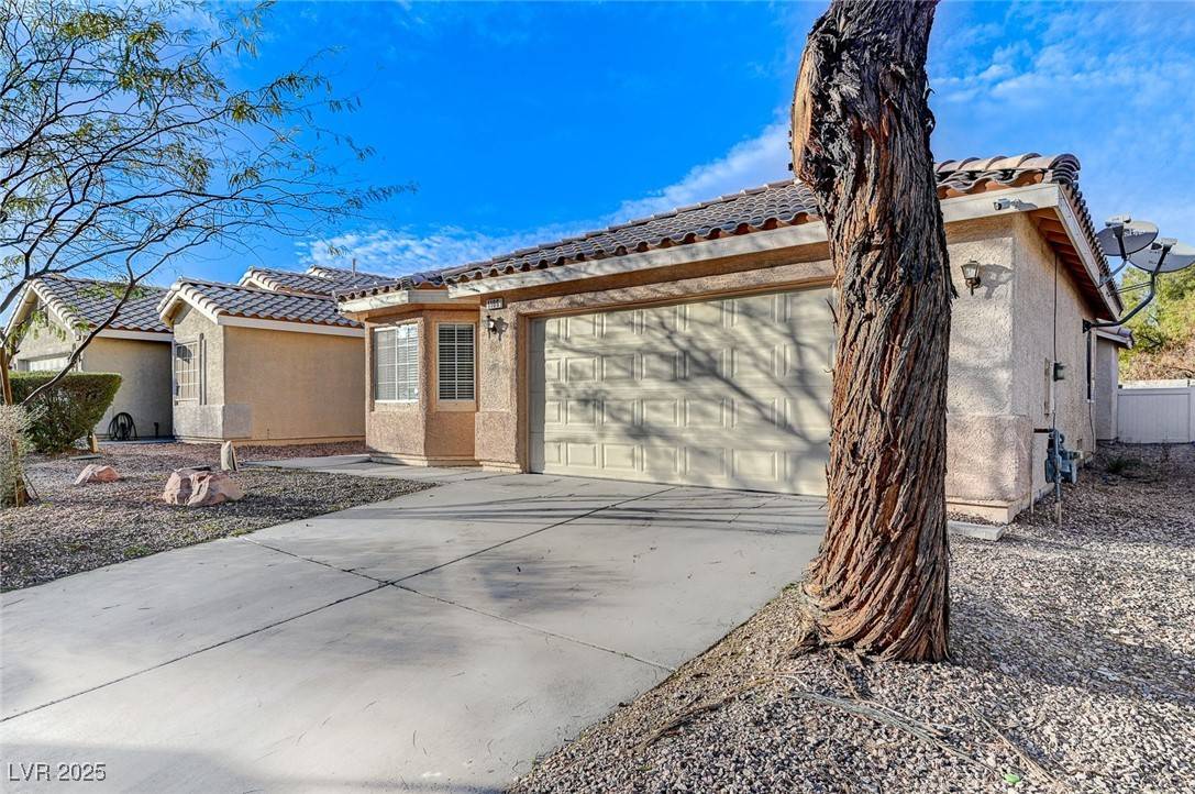 North Las Vegas, NV 89081,1106 Emerald Stone AVE