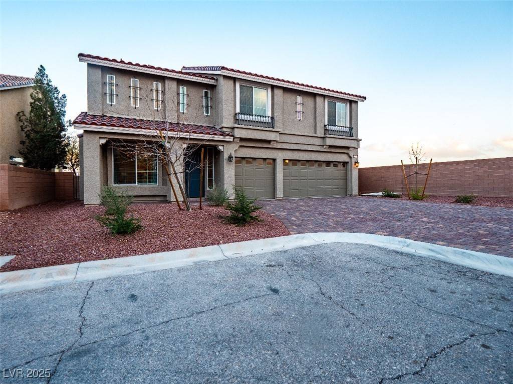 Las Vegas, NV 89141,10048 Pipestone ST
