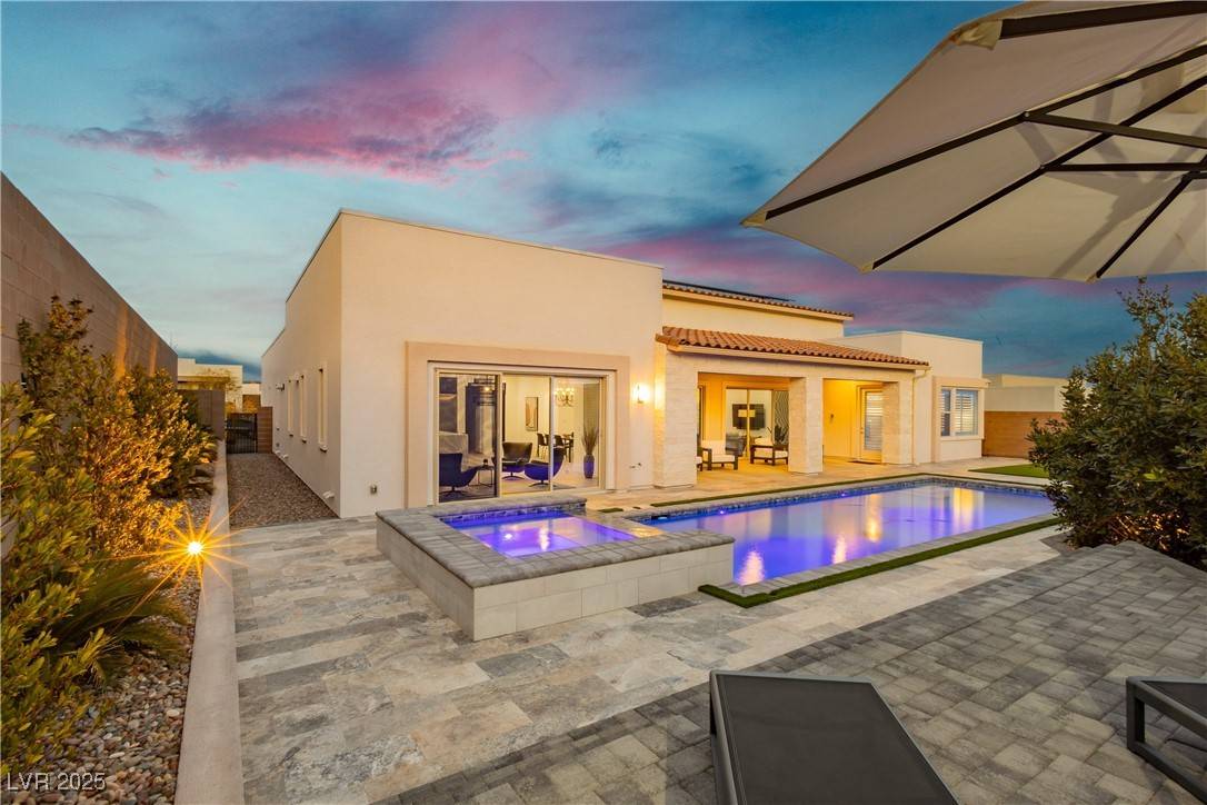 Las Vegas, NV 89138,11895 Skyline Arch CT