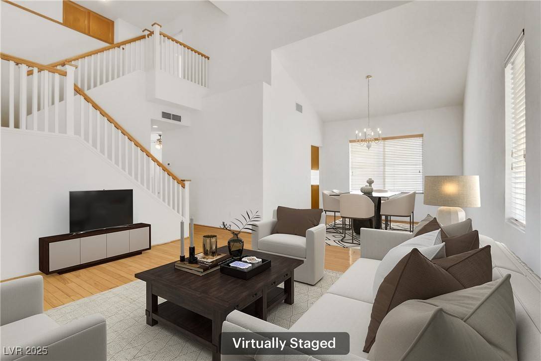 Las Vegas, NV 89117,1444 Country Hollow DR