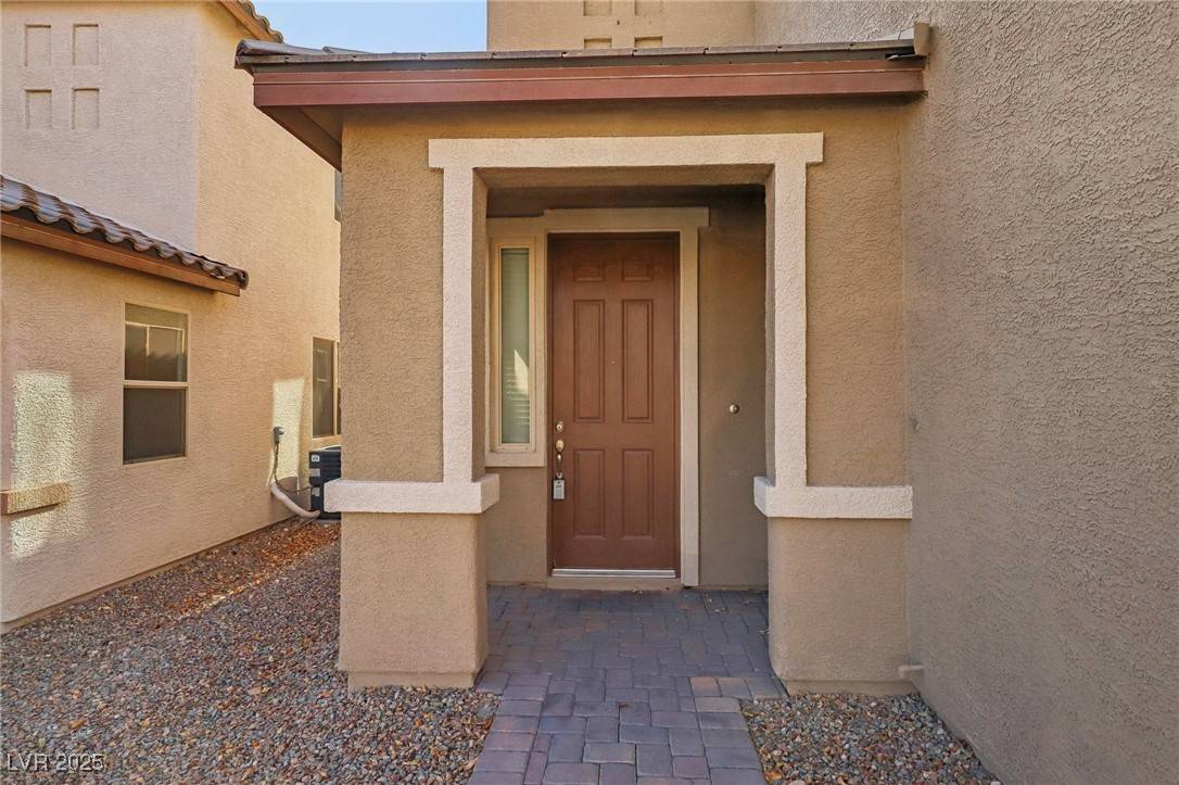 Las Vegas, NV 89148,9875 Vista Meadows AVE