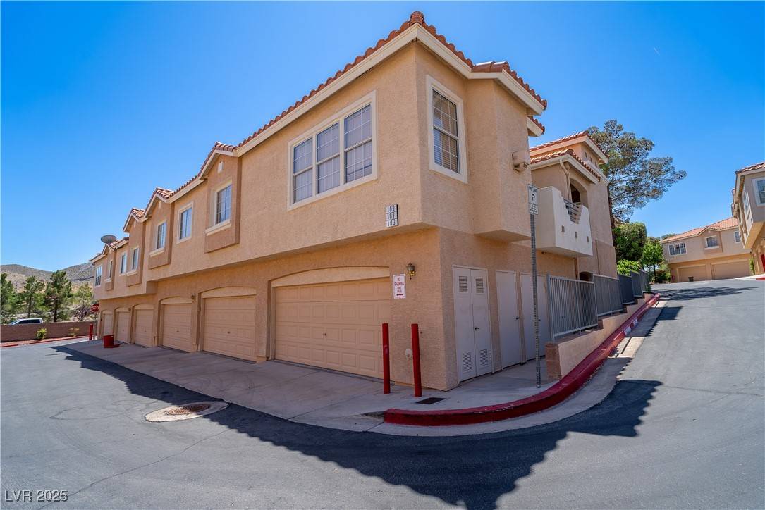 Boulder City, NV 89005,107 Topsail DR #n/a