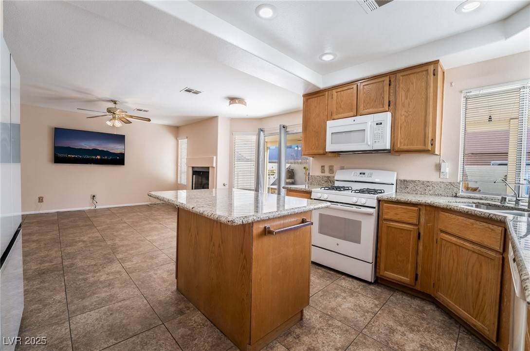 Las Vegas, NV 89128,2244 Brighton Shore ST