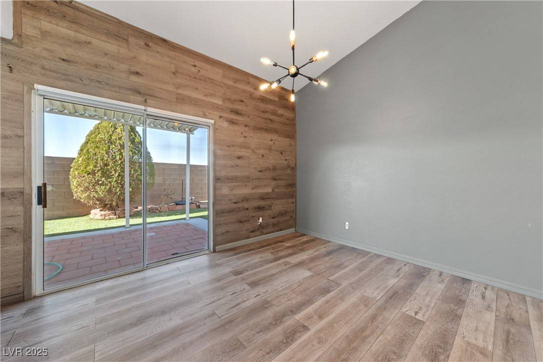 Las Vegas, NV 89123,8389 Charlton Valley CT