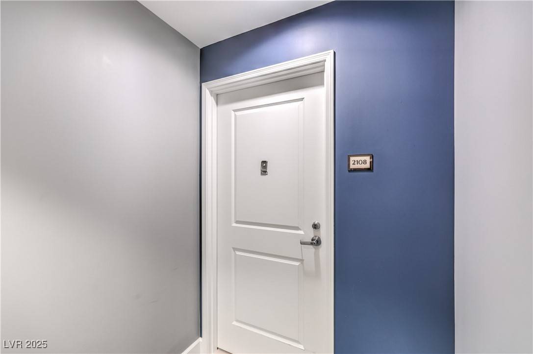 Las Vegas, NV 89102,200 W Sahara AVE #2108