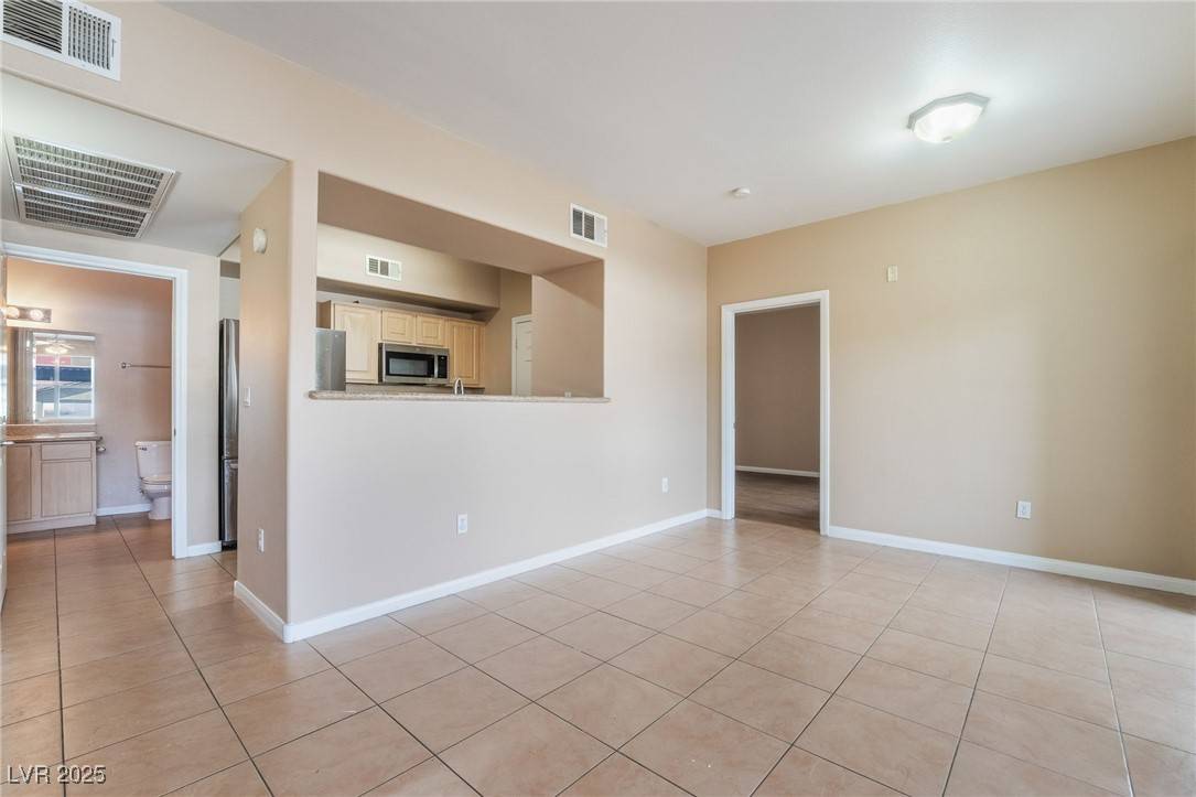 Las Vegas, NV 89113,8000 BADURA AVE #1010