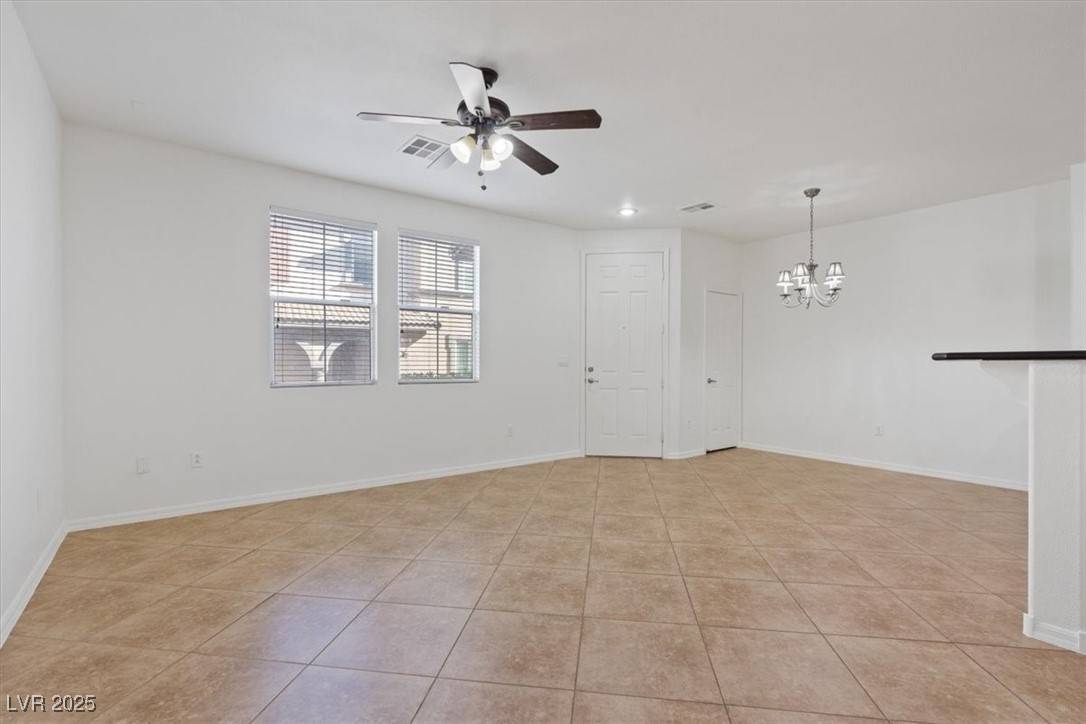 Las Vegas, NV 89135,11428 Belmont Lake DR #104