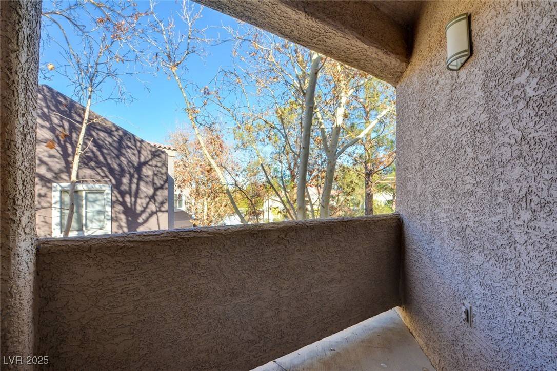 Las Vegas, NV 89118,5250 S Rainbow BLVD #2120