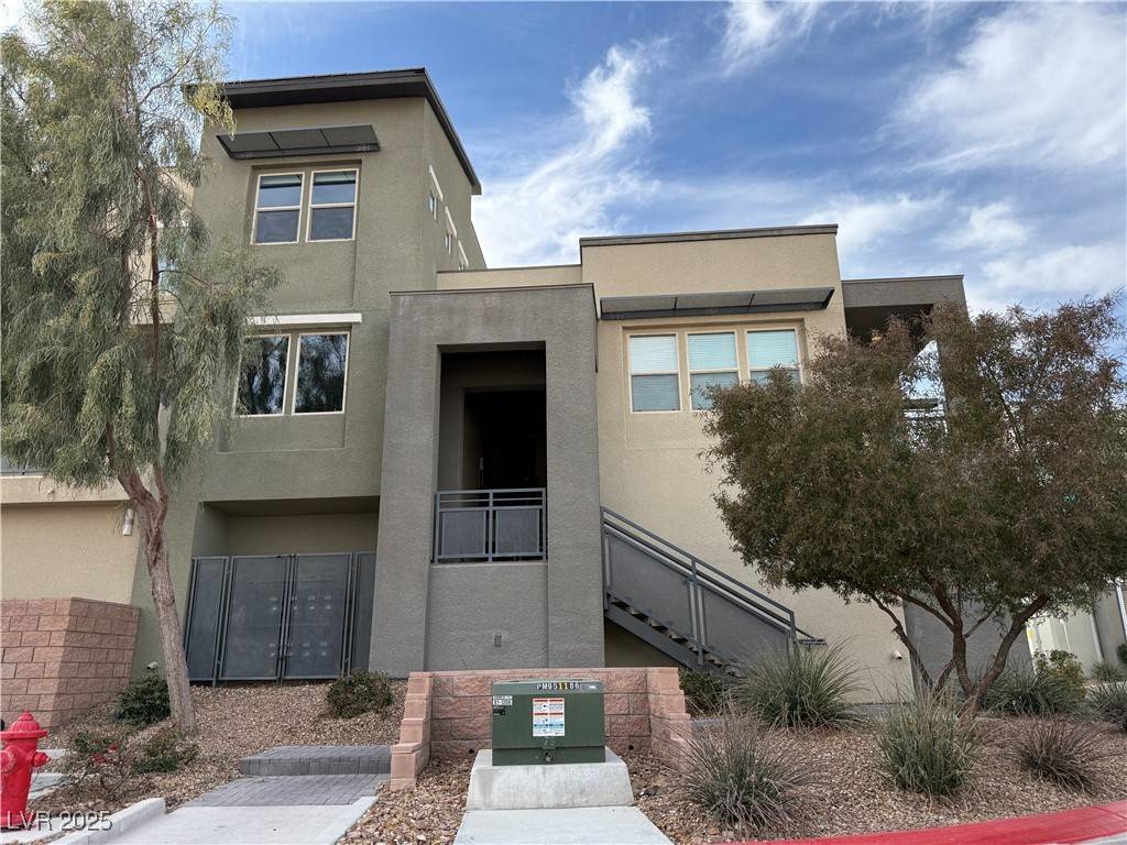 Las Vegas, NV 89135,11231 Hidden Peak AVE #210