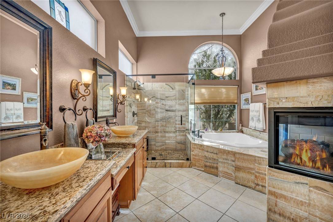 Henderson, NV 89074,2107 Eaglepath CIR