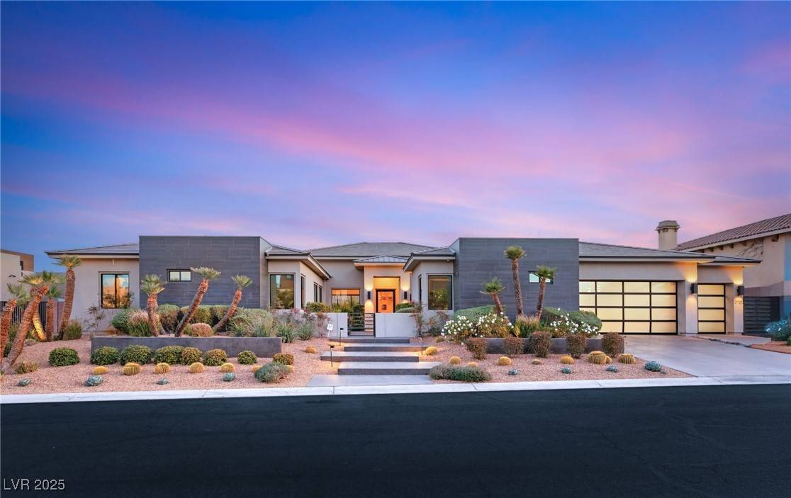 Las Vegas, NV 89149,9729 Glistening Brook CT