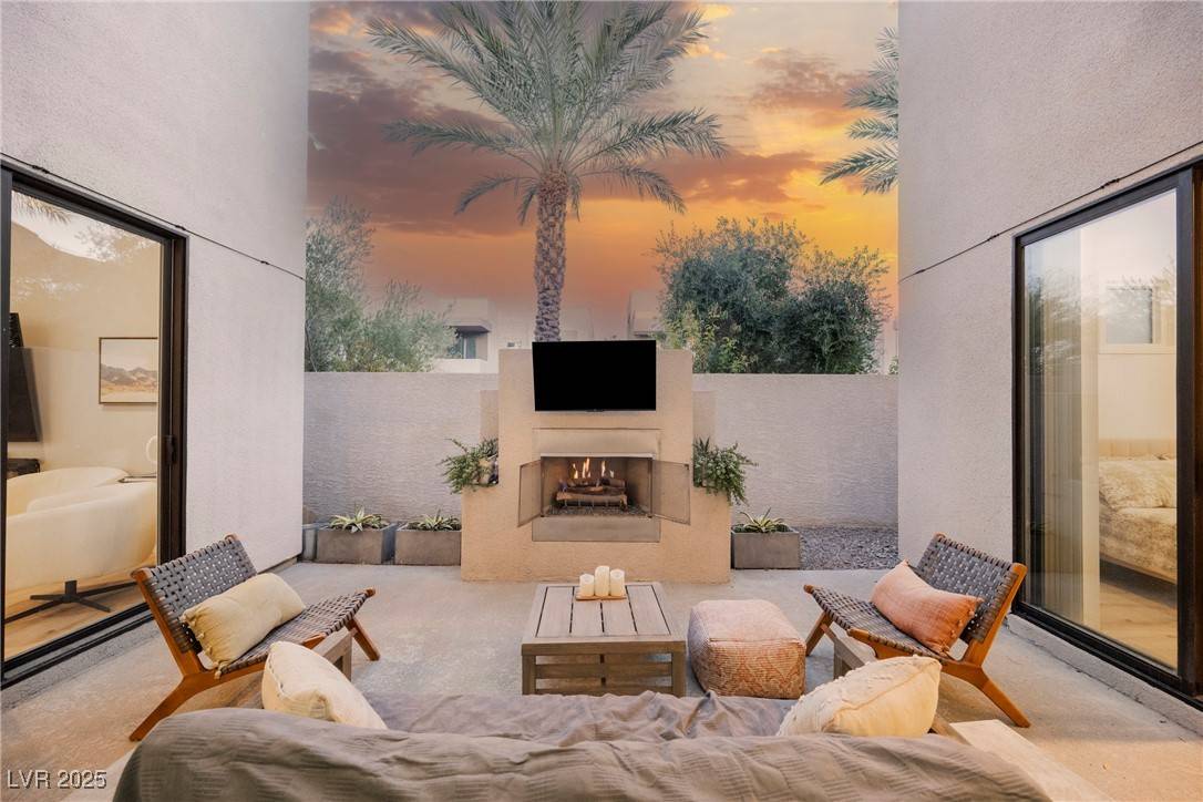 Henderson, NV 89012,800 Loch Katrine AVE