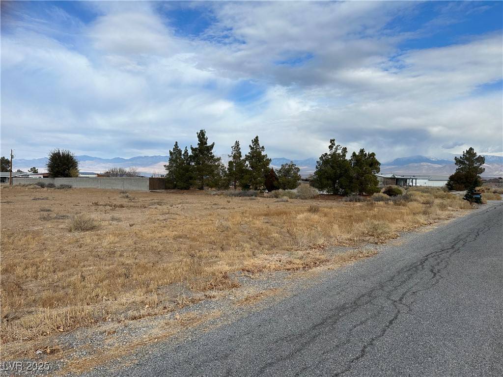 Pahrump, NV 89048,1610 Fawn ST
