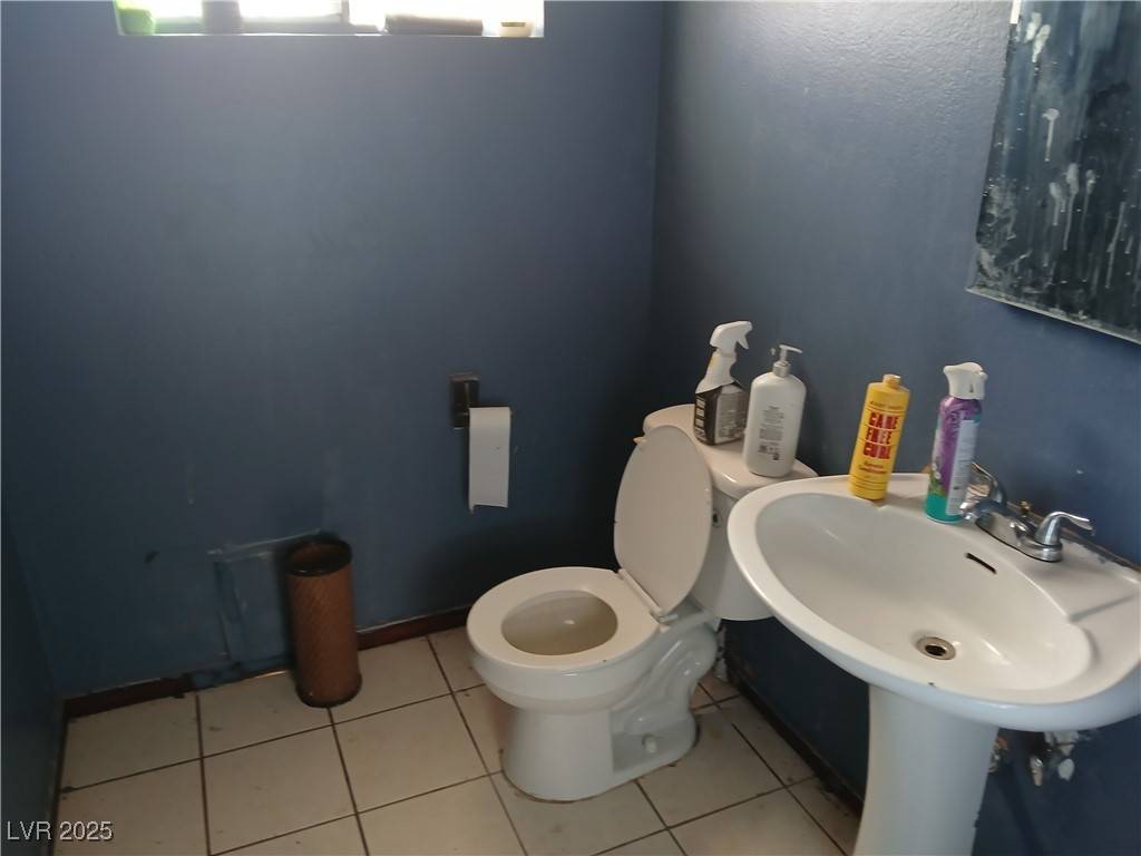 Las Vegas, NV 89108,4200 Coran LN