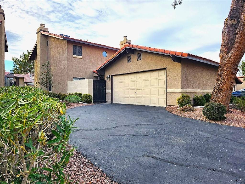 Las Vegas, NV 89103,3999 Delos DR