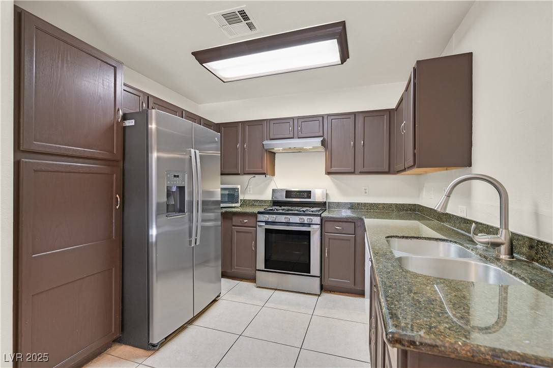 Las Vegas, NV 89148,9563 Grapeland AVE